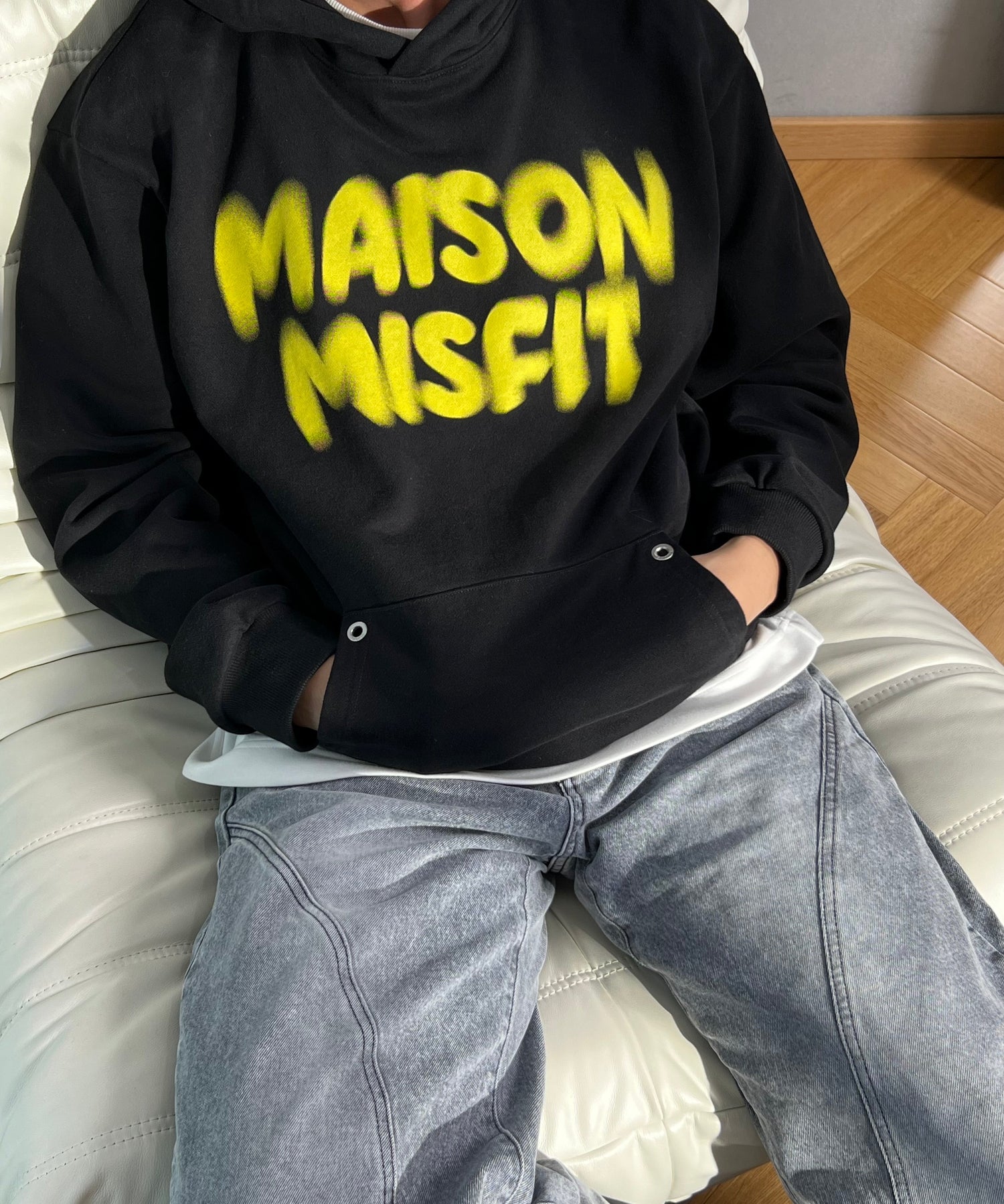 How to Identify a High-Quality Hoodie and Why It Matters