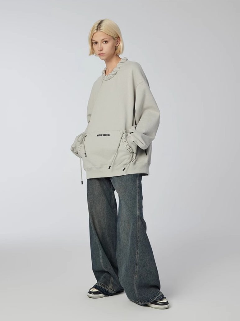 Flower and Pleated - Sweatshirt - Grey - MAISON MISFIT