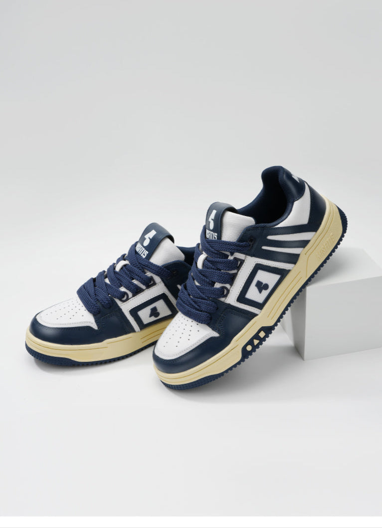 M001 - Sneaker - Navy