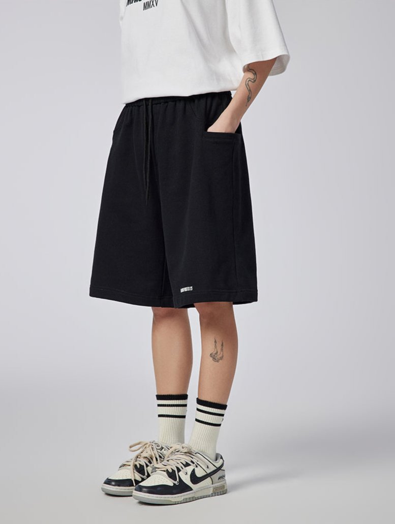 Celebrity Miniature - Shorts - Black - MAISON MISFIT